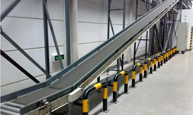 艾思捷生產輸送設備上用的小型蝸輪蝸桿減速機 VRV040小型減速機